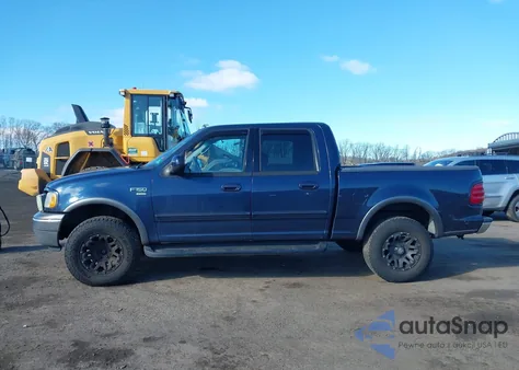 2002 Ford F-150 Lariat/Xlt from USA, damaged, VIN 1FTRW08L02KD19328